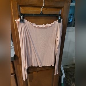 Long sleeve ruffled top